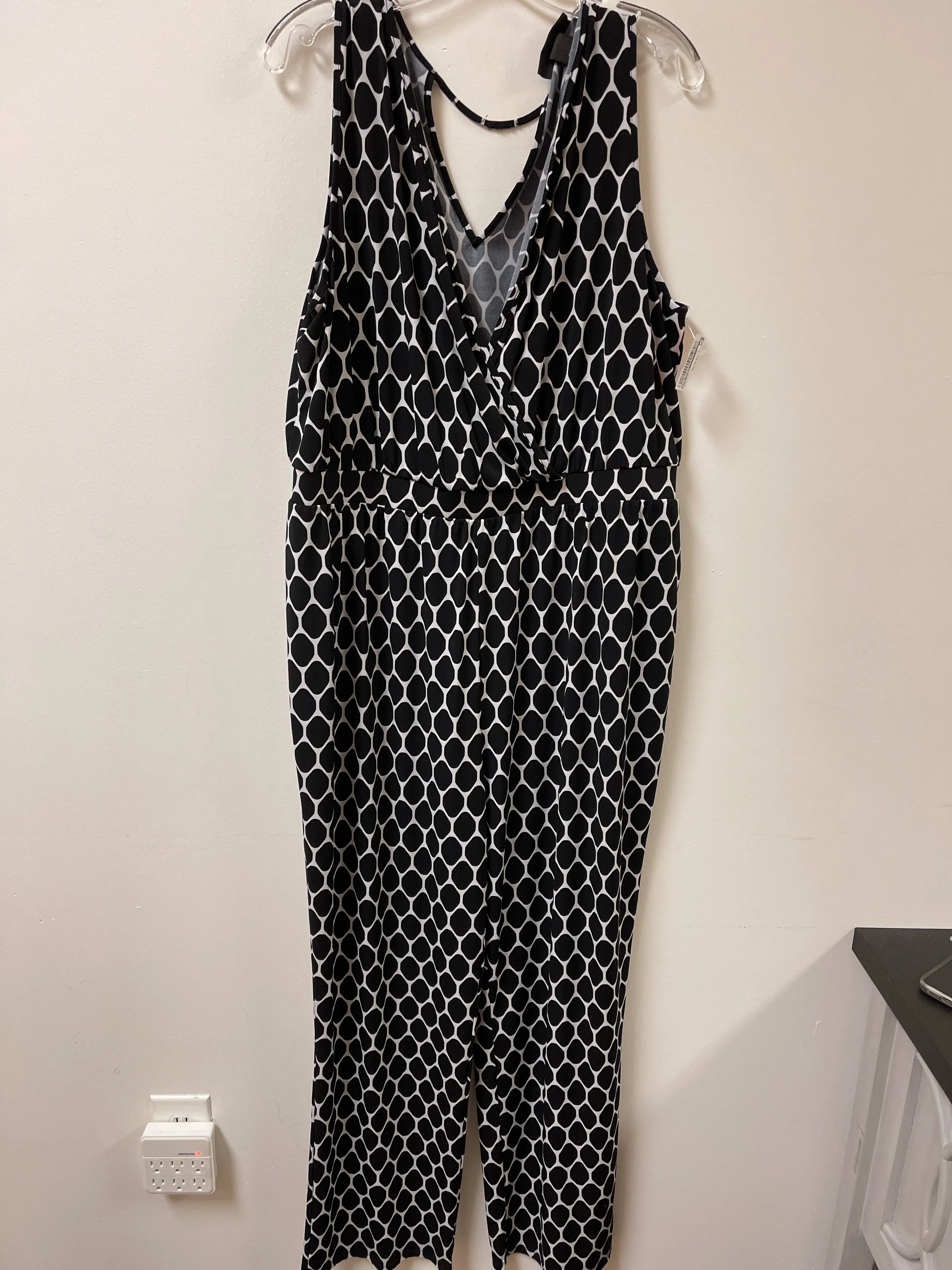 Jumpsuit By Lane Bryant In Black & White, Size: 2x